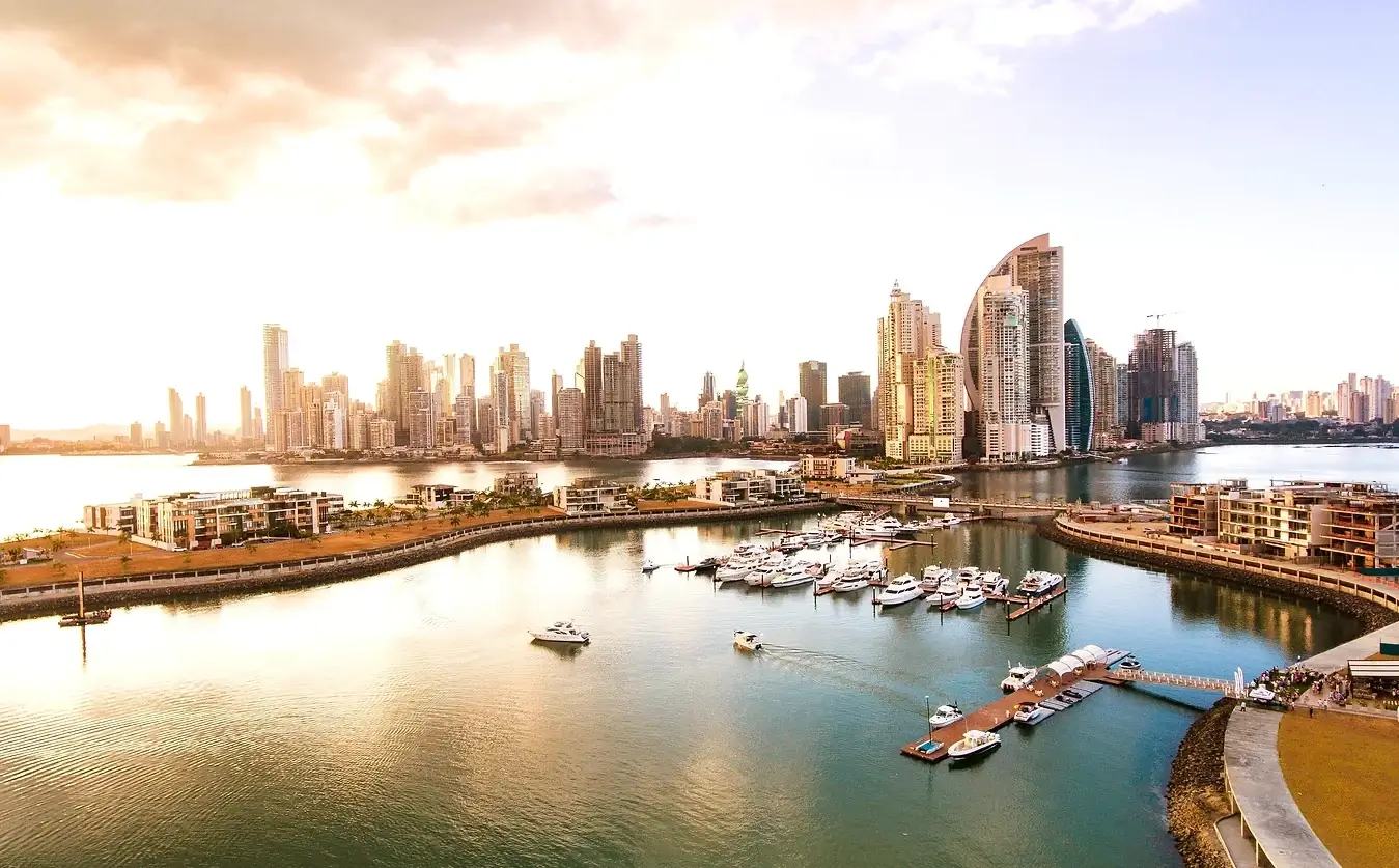 Apartamentos de playa en Panamá para inversores de República Dominicana