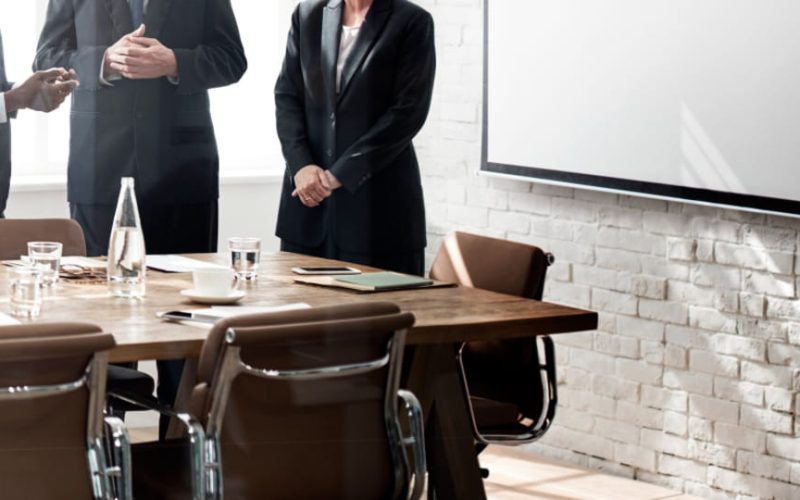 Cómo elegir la sala ideal para reuniones en Panamá
